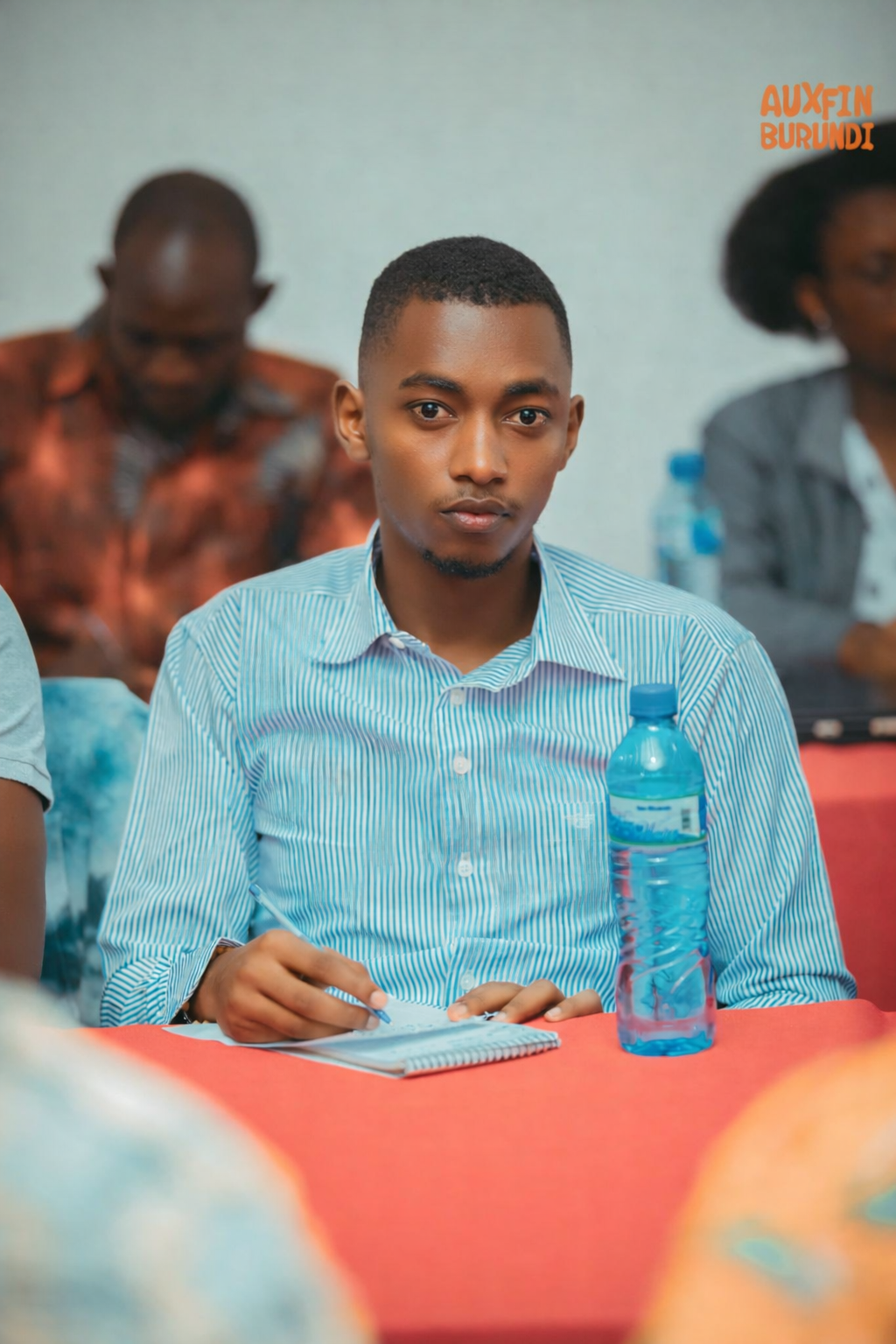 Eloi Mugisha en réunion